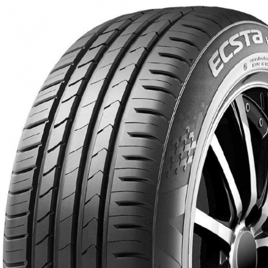 Kumho Ecsta HS51 215/60 R 17 96H