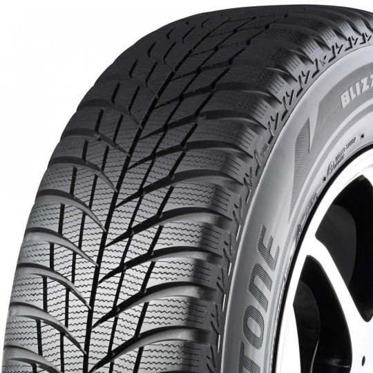 Bridgestone Blizzak LM001 225/45 R 18 95H